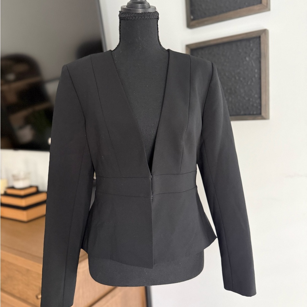 Ellen Tracy Classic Black Peplum Blazer